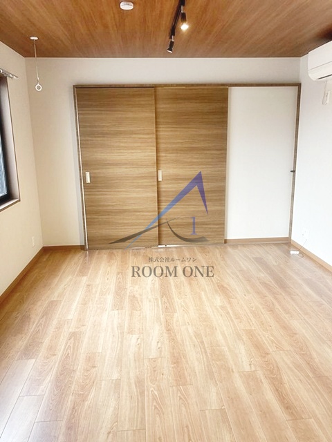 居室・リビング　洋室のお部屋です。