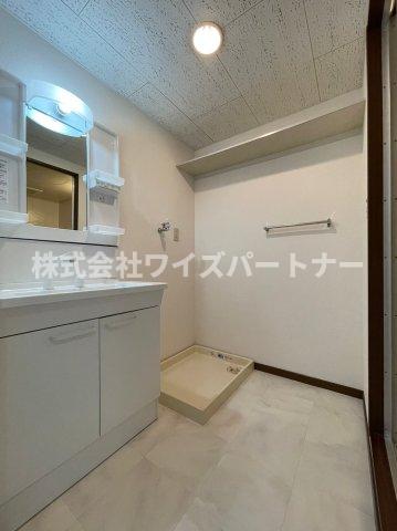 洗面設備　※別部屋写真の為、現状優先(写真は403号室)