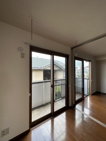 その他　05226-203