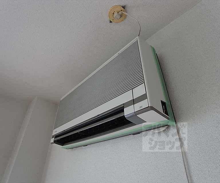 その他設備　エアコン装備
