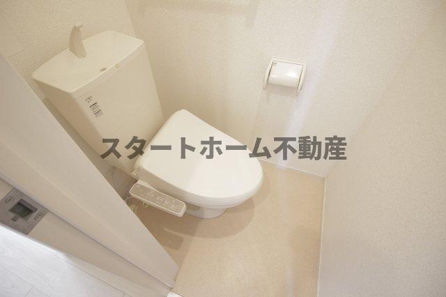 トイレ　落ち着いたトイレです
