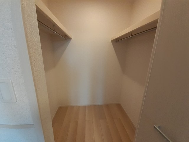 収納　図面と現状に相違がある場合には現状を優先