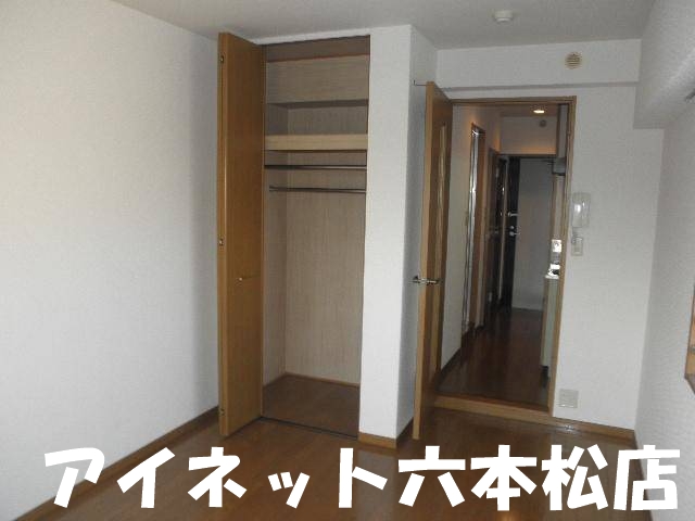 収納　収納もたっぷりでいいですね。