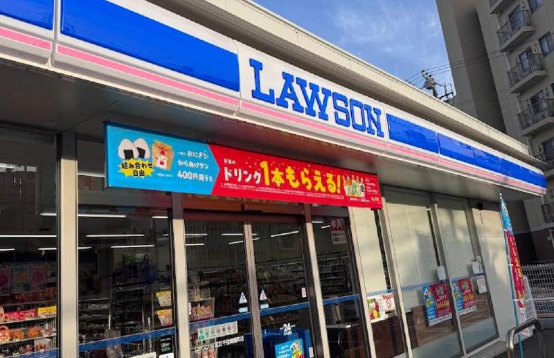 コンビニ　ローソン（コンビニ）まで150m