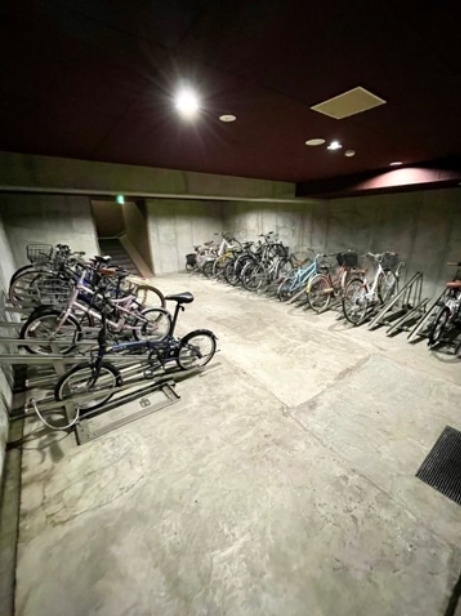 駐車場　駐輪場