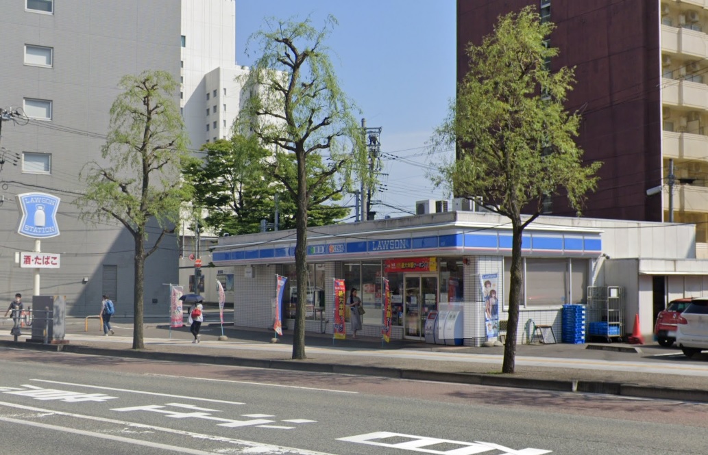 コンビニ　ローソン　新潟万代橋店（コンビニ）まで650m