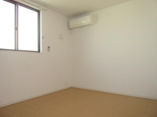その他部屋・スペース　エアコン付きのお部屋です。