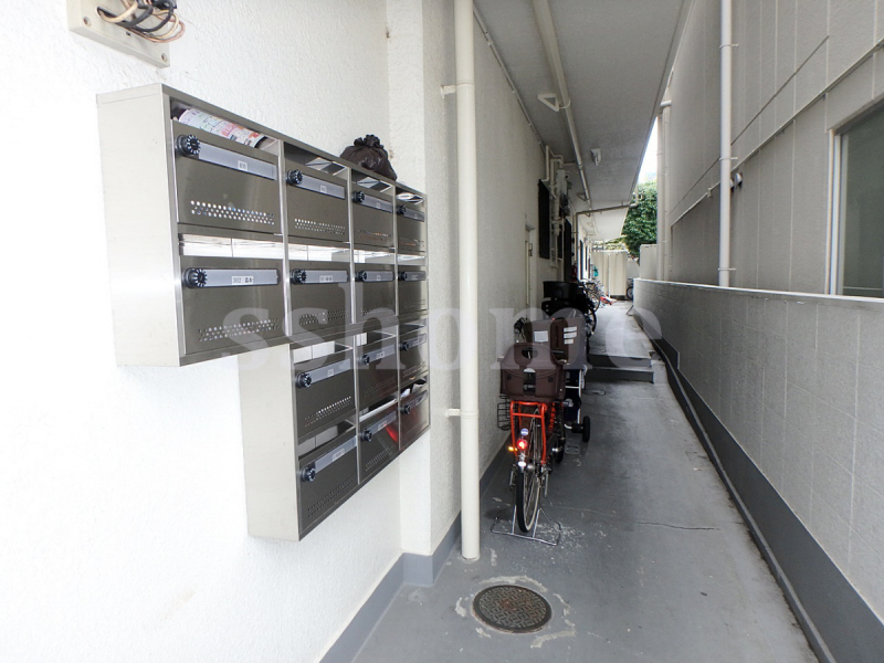 エントランス　建物入口