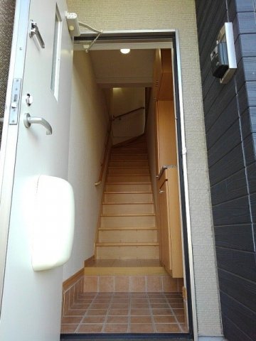 玄関　収納もある玄関です