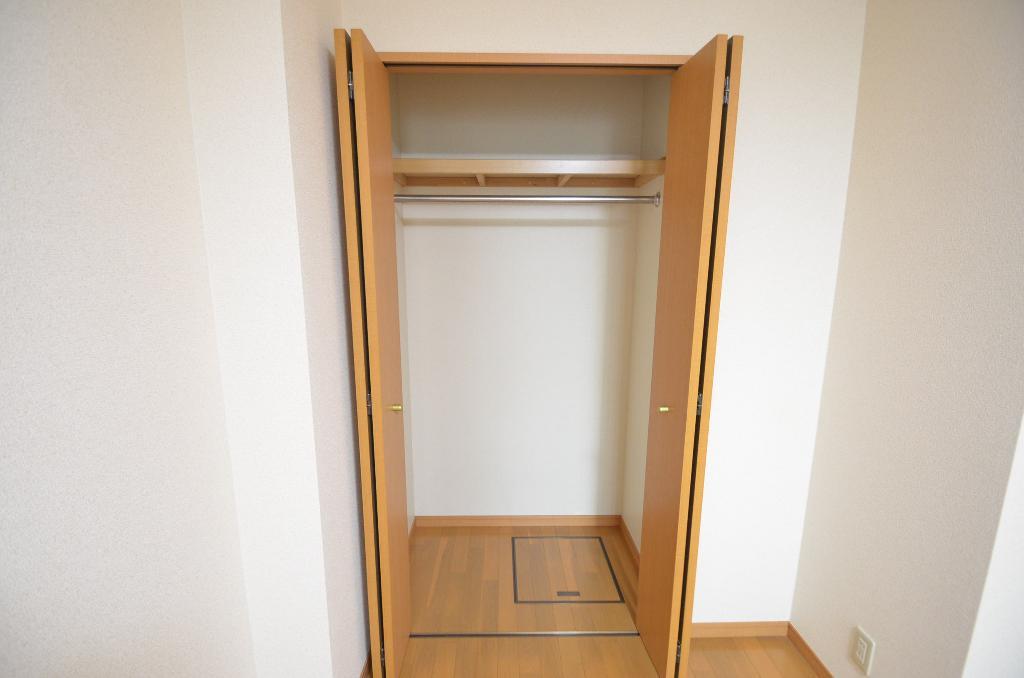 収納　クローゼット