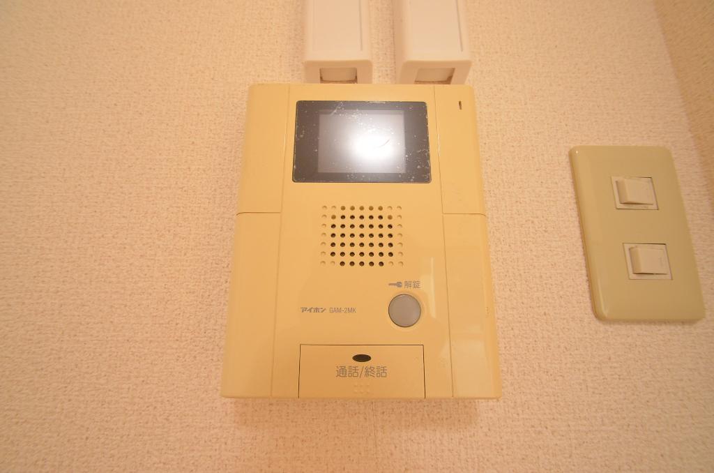 セキュリティ　カメラ付インターホン