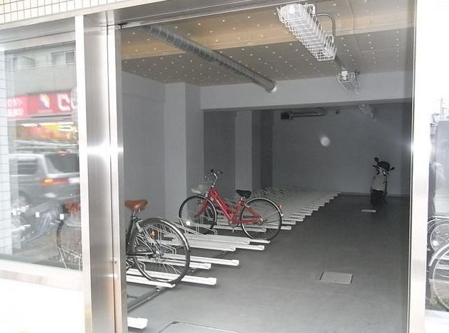 駐車場　駐輪場