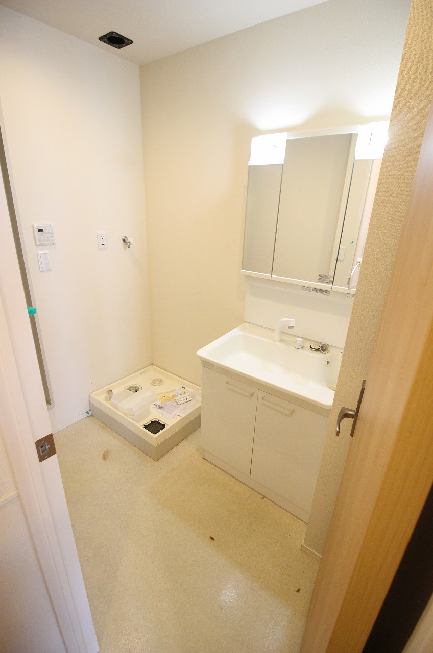 洗面設備　同間取りのお部屋の写真です