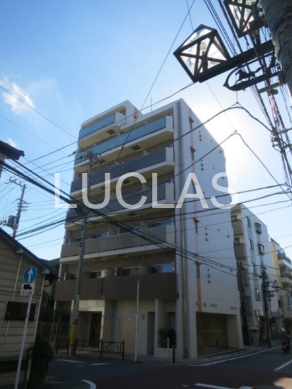 建物外観　『想いの先を照らし出す。』信頼が必要だから、ルクラスへ。