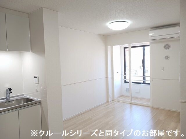 居室・リビング　居間です