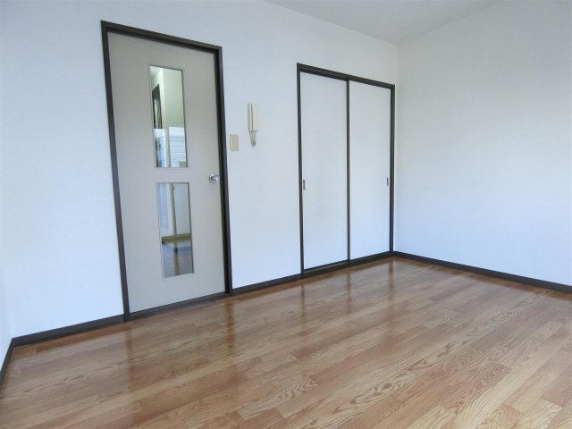 その他部屋・スペース　家具の配置がしやすいフローリング仕様のお部屋です♪