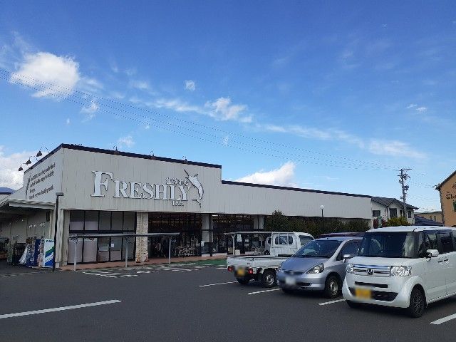 スーパー　岡谷生鮮市場　伊那支店（スーパー）まで400m