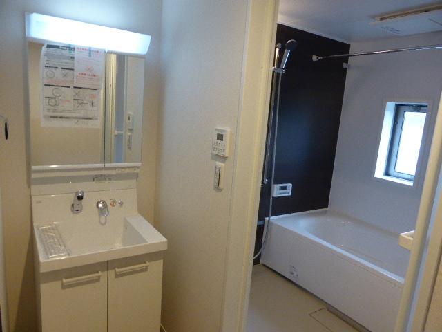 洗面設備　現況優先です