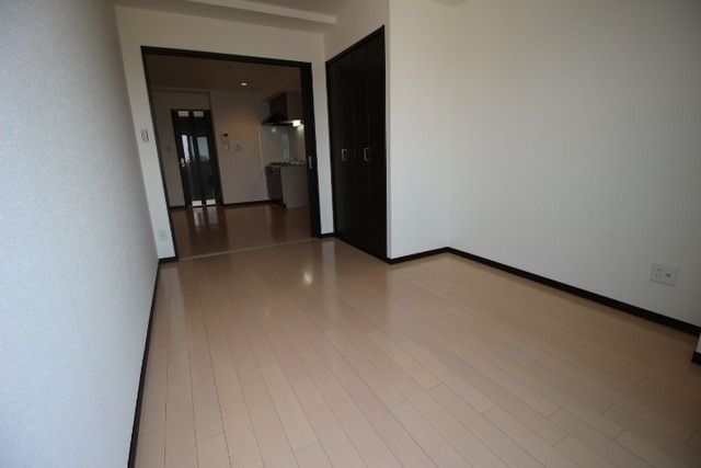 居室・リビング　明るいお部屋です