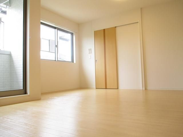 その他部屋・スペース　★13帖のフローリングのお部屋です★
