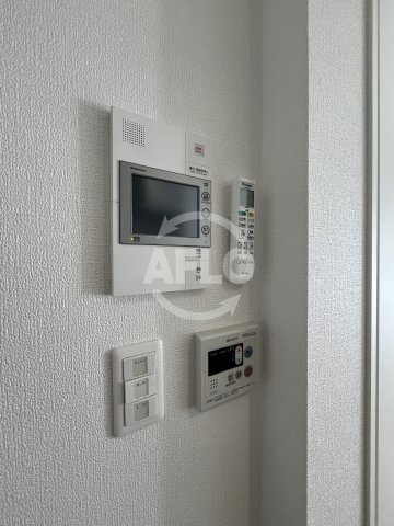 セキュリティ　セレニテ新大阪ミラク壱番館　モニター付きインターホン