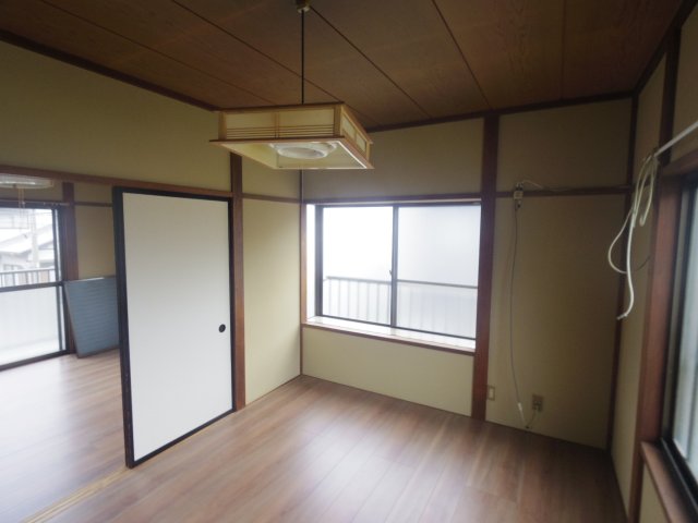 居室・リビング　使いやすい居間です