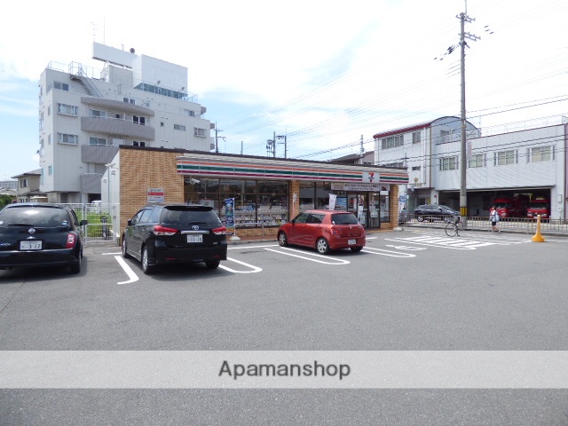 コンビニ　セブンイレブン（コンビニ）まで1000m