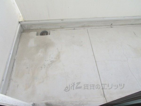 バルコニー　ベランダ