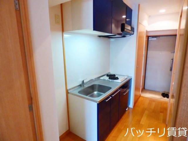 キッチン　同型タイプの為、現状を優先いたします