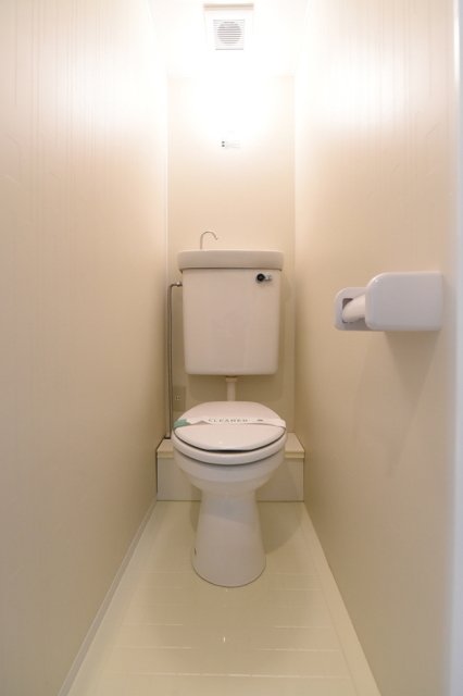 トイレ　※別室参考写真です。