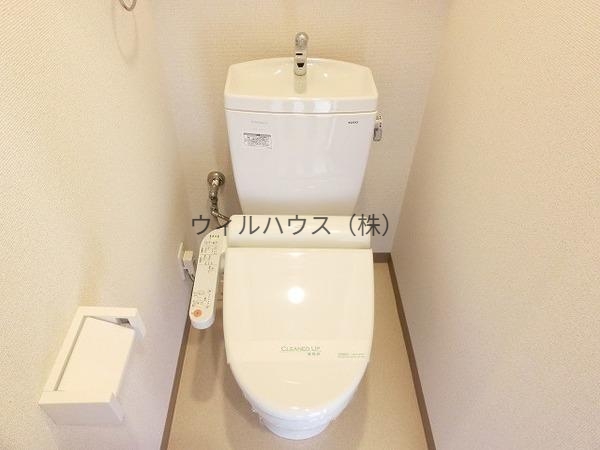 トイレ　ウォシュレット有り！
