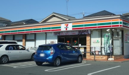 コンビニ　セブンイレブン 相模原横山台1丁目店（コンビニ）まで200m