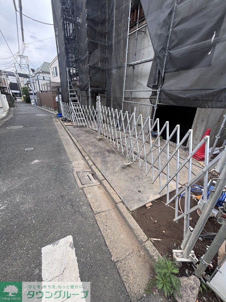 エントランス　庭