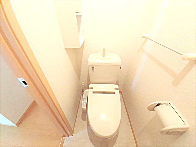 トイレ　コンパクトで使いやすいトイレです
