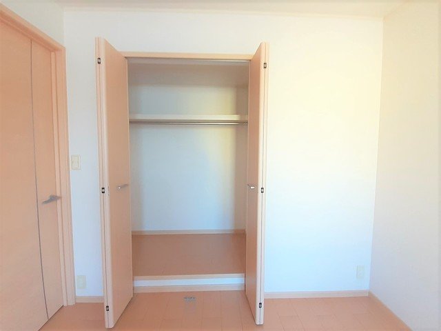 収納　たっぷりとした収納スペースです