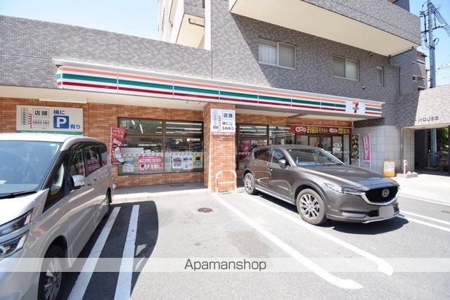 コンビニ　セブン－イレブン広島海田幸町店（コンビニ）まで372m