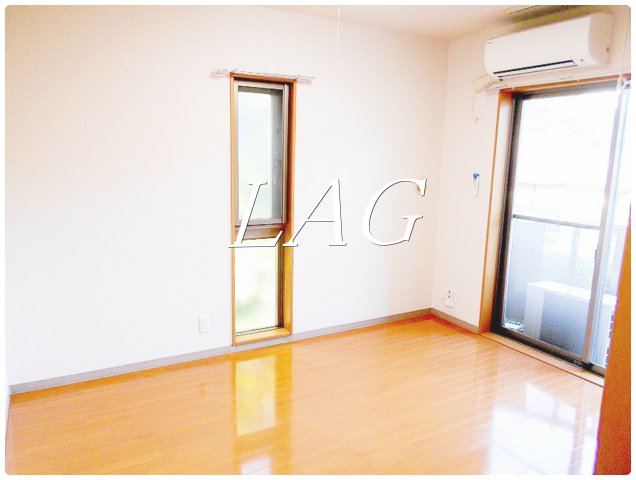 居室・リビング　洋室のお部屋です。