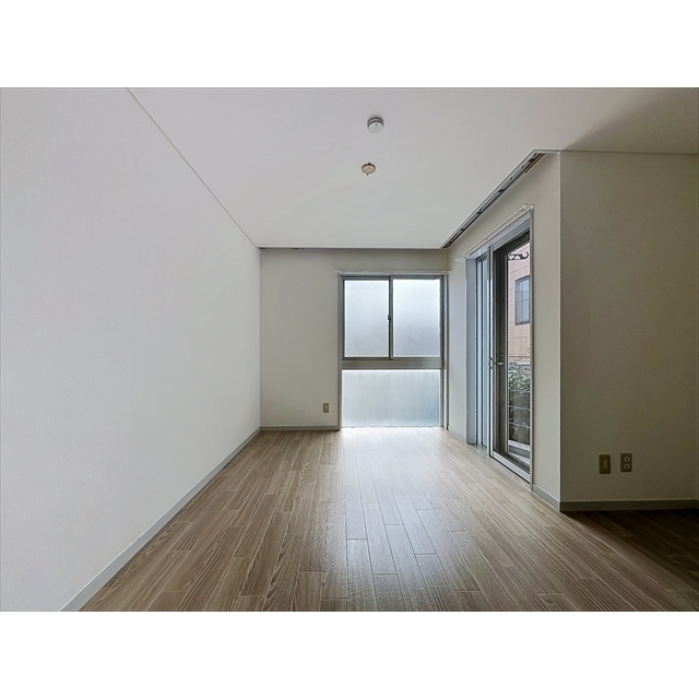 その他部屋・スペース　光の溢れるお部屋です