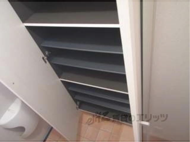 収納　下駄箱