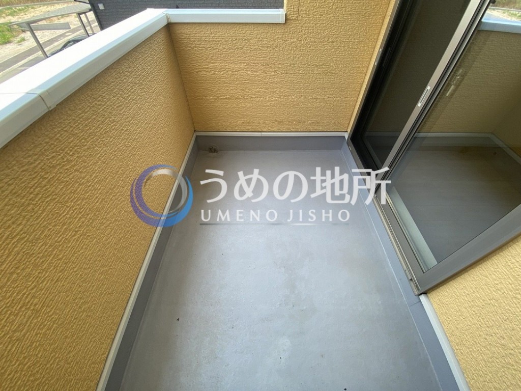バルコニー　バルコニー
