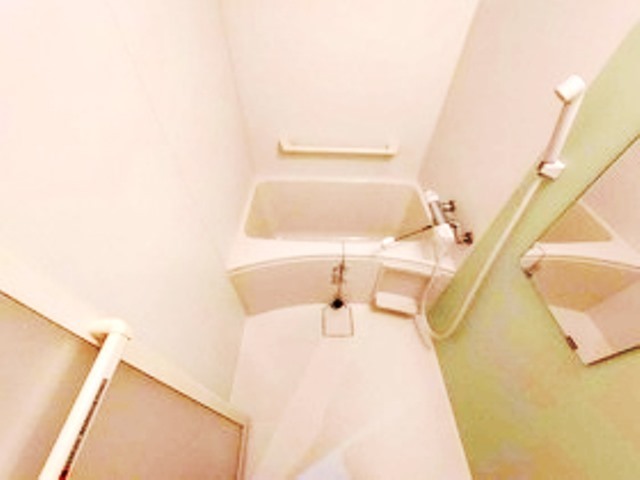 バス・シャワールーム　同仕様の別部屋画像