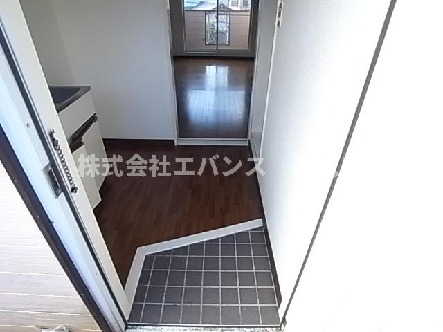 玄関　落ち着いた玄関です