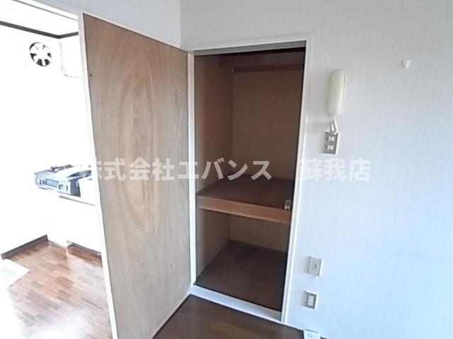 収納　たっぷりとした収納スペースです