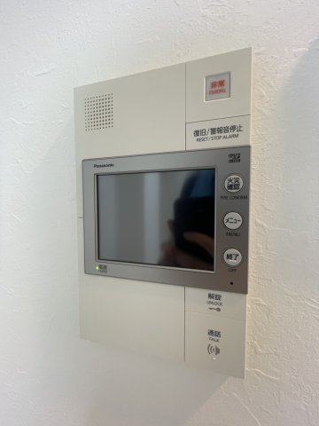 セキュリティ　ORSUS新大阪　モニター付きインターホン