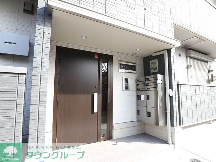 エントランス　エントランス