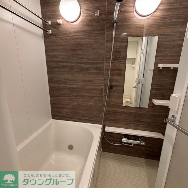 バス・シャワールーム　※写真は同タイプ住戸です。