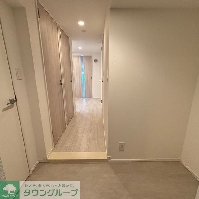 玄関　※写真は同タイプ住戸です。