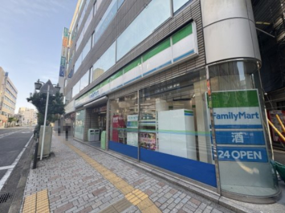 コンビニ　ファミリーマート柏駅末広町店（コンビニ）まで1640m