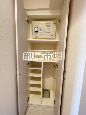 玄関　シューズボックス