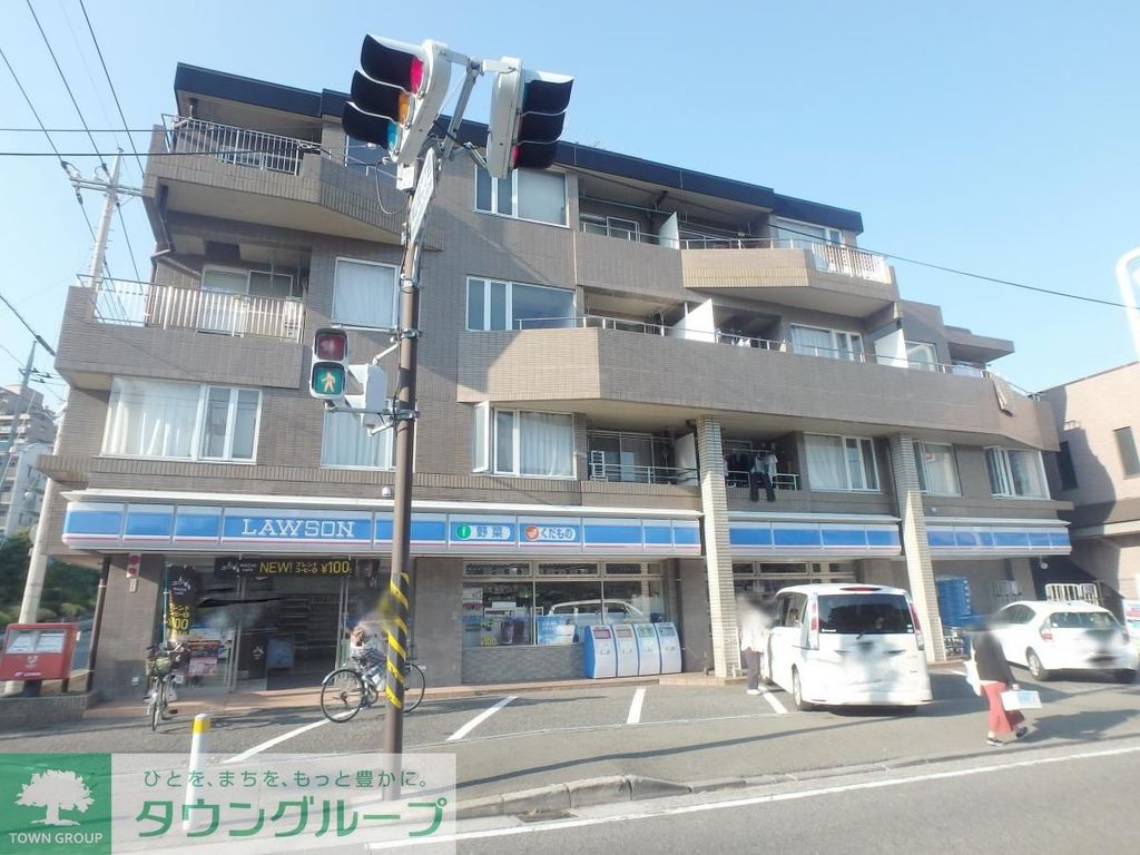 コンビニ　ローソン 都筑南山田二丁目店（コンビニ）まで410m